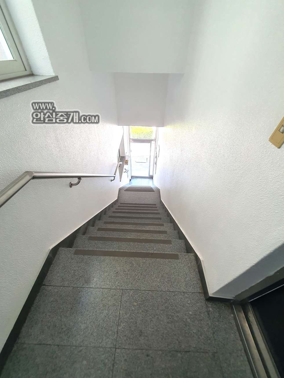 전북 익산시 남중동 (익산) 금호어울림 인근 대로변 2층사무실임대 월세 매물번호 10446 사진 5