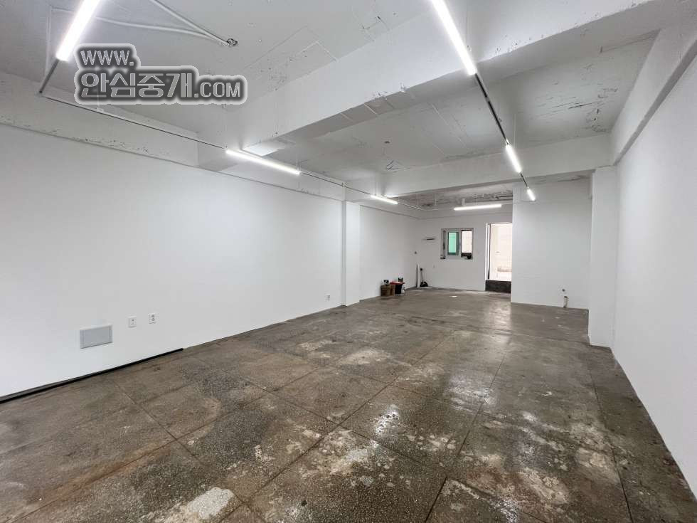 전북 전주완산구 삼천동1가 주건축물제1동 삼천남초등학교 인근 1층 19평 상가 월세 매물번호 10541 사진 5