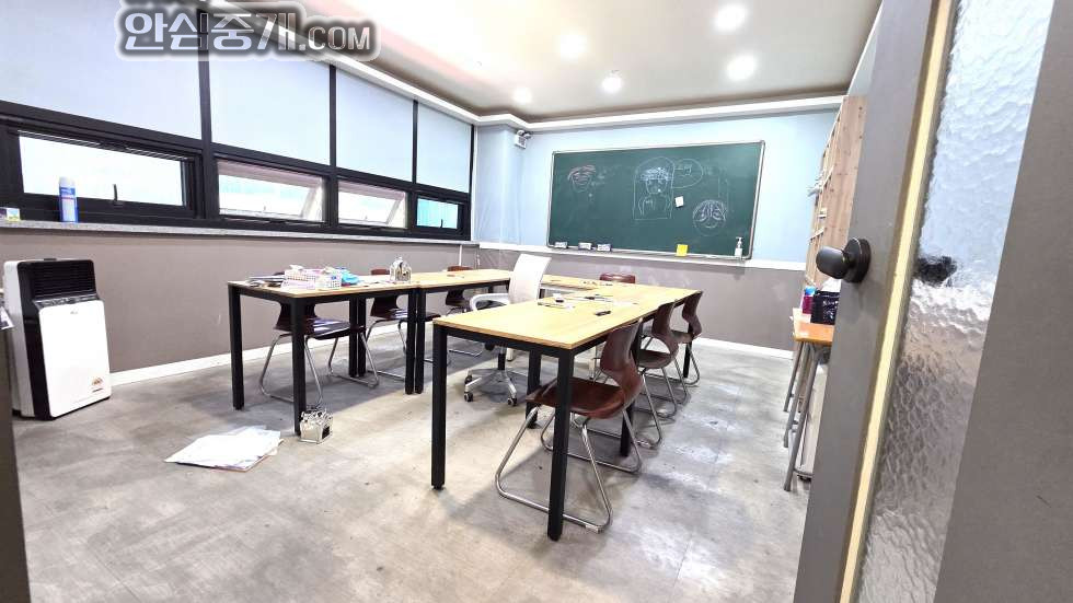 전북 익산시 어양동 (익산)자이아파트 인근 2층 상가점포 매매(학원자리) 매매 매물번호 10289 사진 2