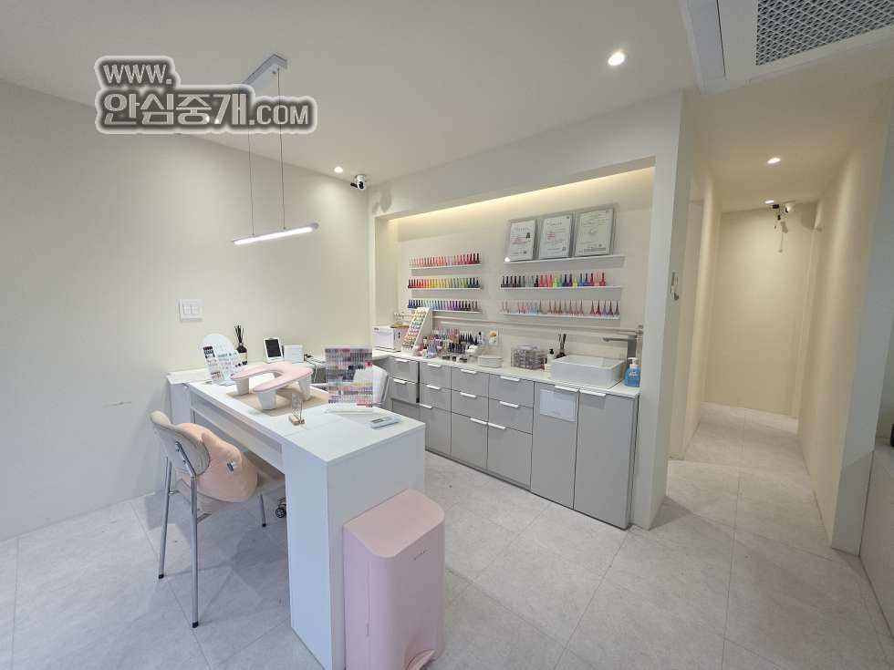 전북 전주완산구 효자동3가 서곡 1층 상가 네일샵 양도양수 월세 매물번호 10090 사진 1