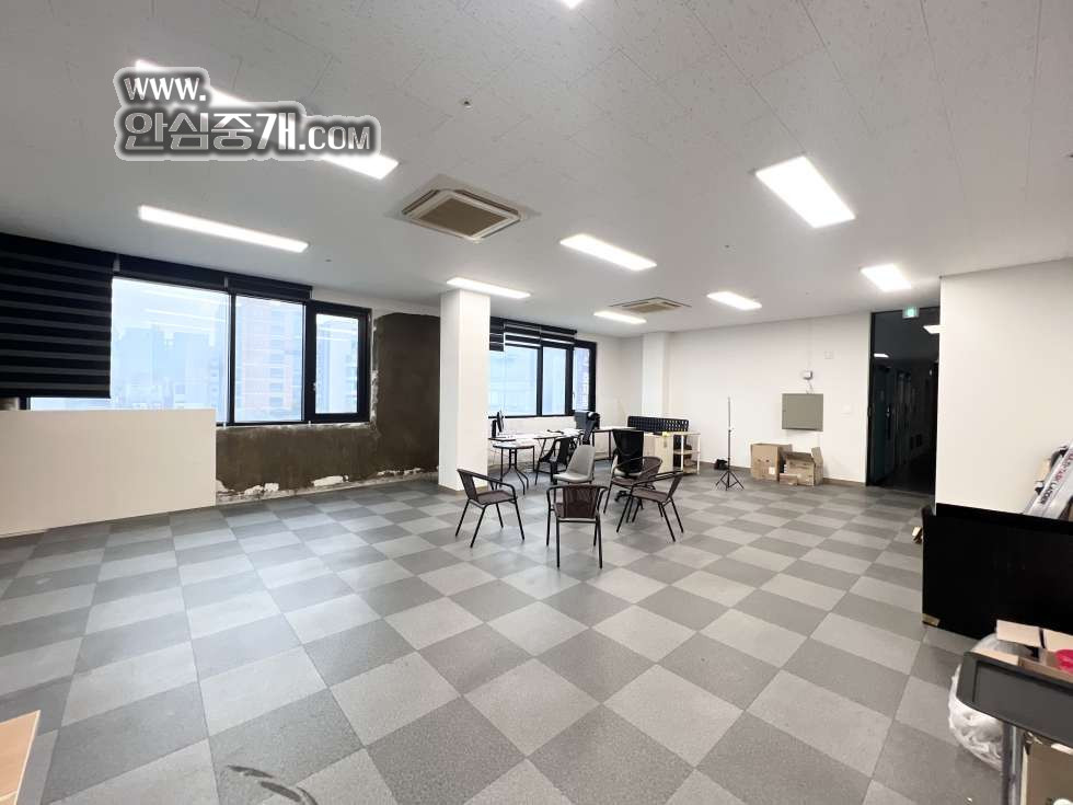 전북 전주완산구 효자동2가 효자동 신시가지 3층 사무실 월세 매물번호 10860 사진 1