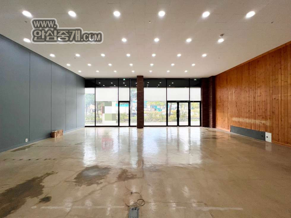 전북 전주완산구 중화산동2가 중화산동 대로변 1층 45평 상가 월세 매물번호 10876 사진 1