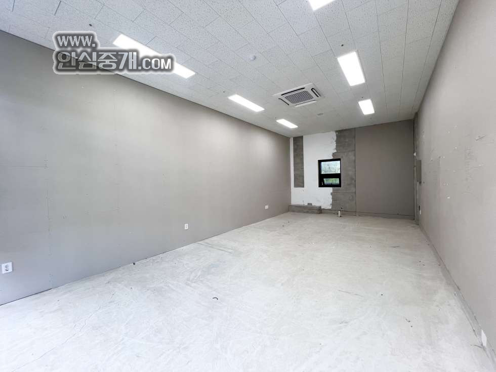 전북 전주완산구 효자동2가 도교육청 인근 대로변 1층 18평 상가 월세 매물번호 10911 사진 1