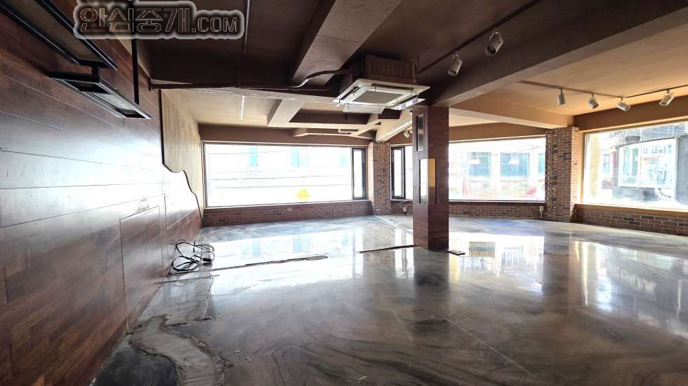 전북 익산시 신동 (익산) 원광대 유명맛집 골목, 원룸 상권 2층 상가 임대 월세 매물번호 10921 사진 6