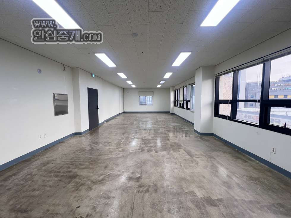 전북 전주완산구 효자동2가 일이 술술 풀릴 것 같은 공간입니다~ 월세 매물번호 10134 사진 2