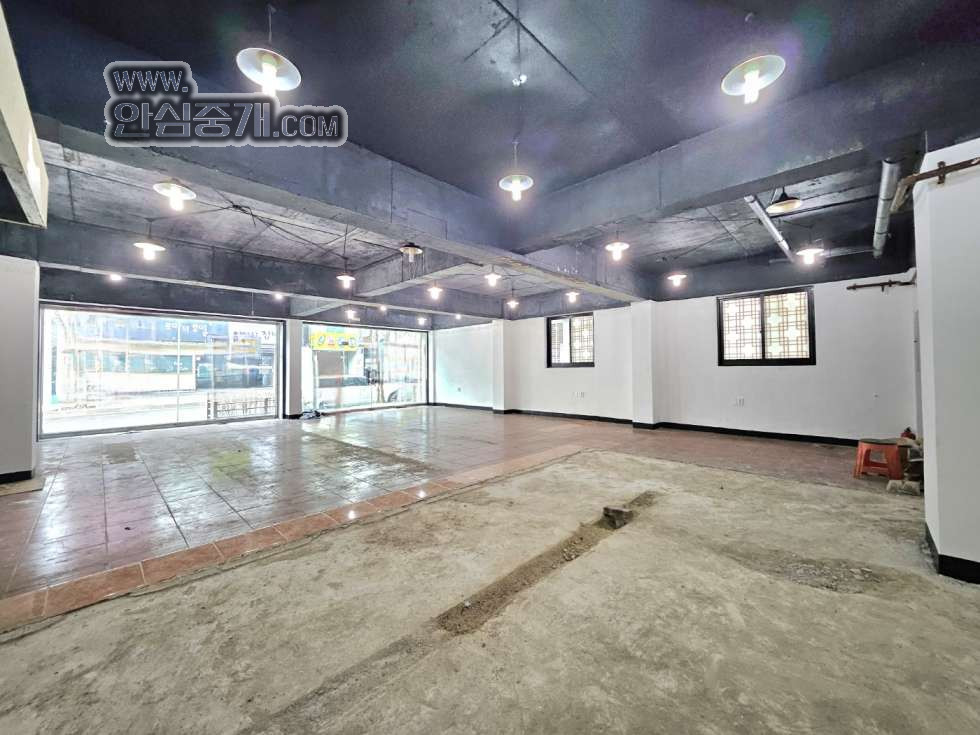 전북 전주완산구 효자동3가 서곡지구 노출좋은 도로변 40평1층 월세 매물번호 10075 사진 4