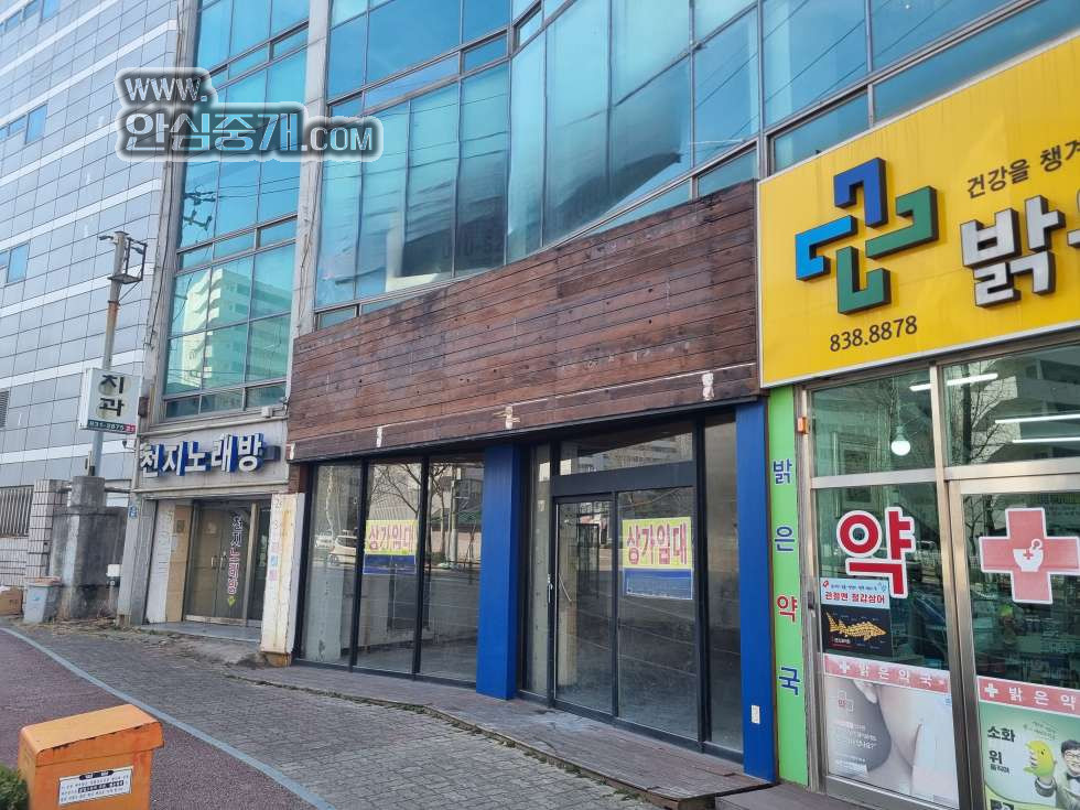 전북 익산시 부송동 (익산)부송동 1층 상가 임대 │ 사거리 코너 대로변 입지 월세 매물번호 10214 사진 2