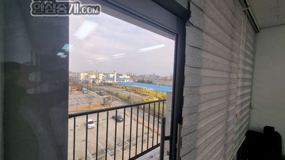 전북 익산시 영등동 주건축물제1동 (익산)익산지식산업센터 5층2개호실 매매 매물번호 10085 사진 3