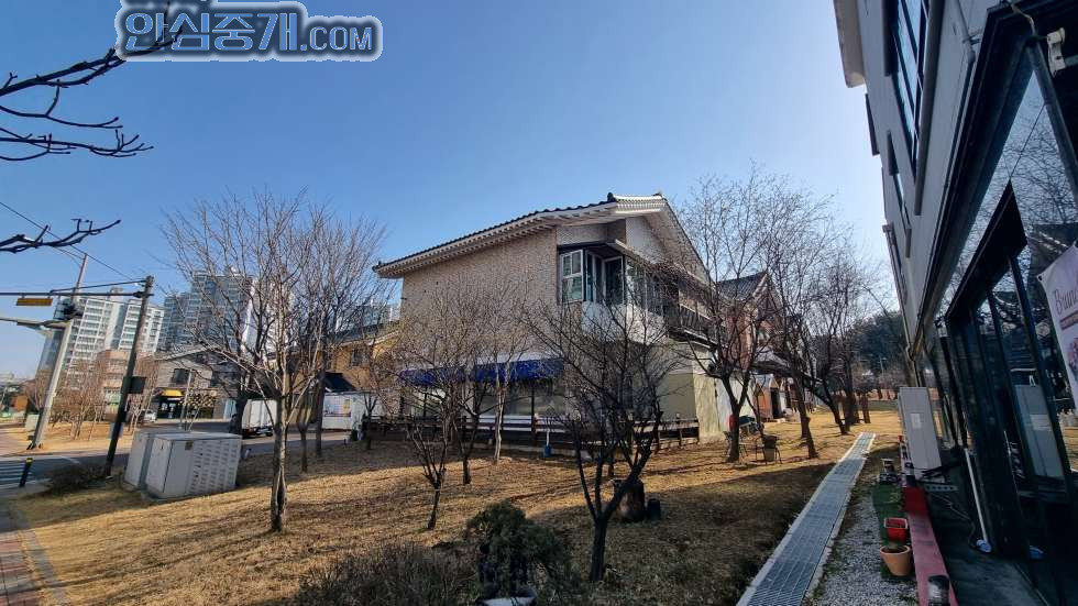 전북 익산시 모현동1가 제1동 (익산)익산 모현동 상가주택 매매｜이리남중학교 인근 공원접·1층 임대수익형 2층 복층 주인세대 매매 매물번호 10011 사진 2