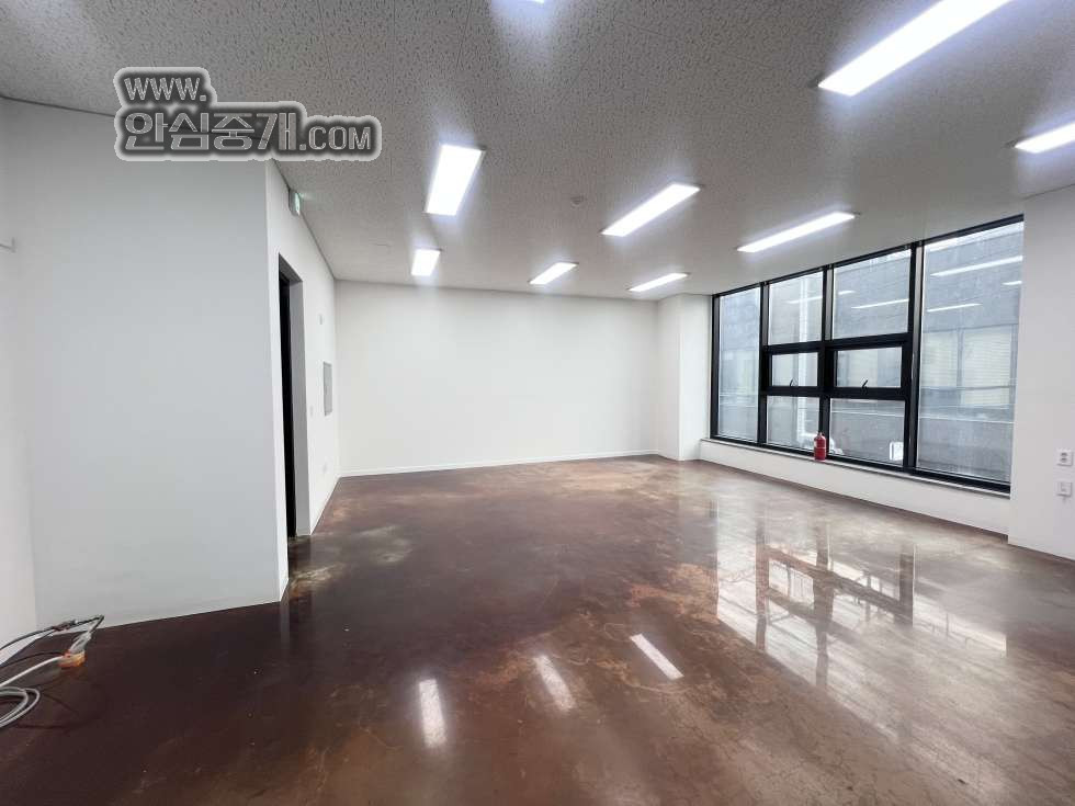 전북 전주완산구 효자동2가 효자동 2가 2층 19평 사무실 월세 매물번호 10284 사진 2