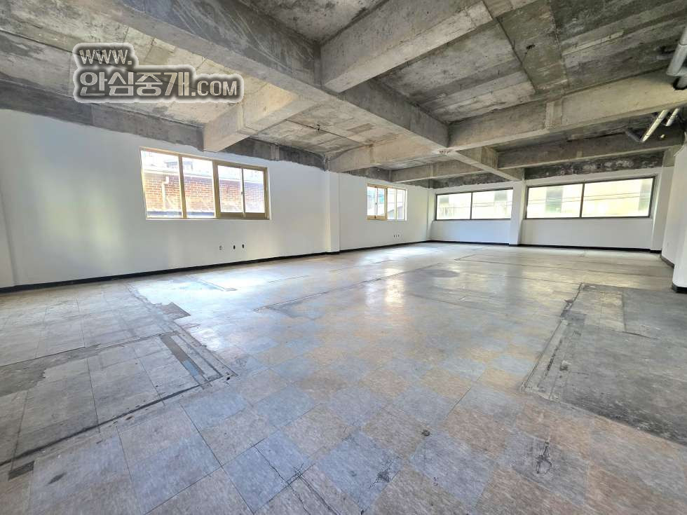 전북 전주완산구 중화산동2가 보증금·월세 조정 가능 2층 상가 월세 매물번호 10307 사진 2